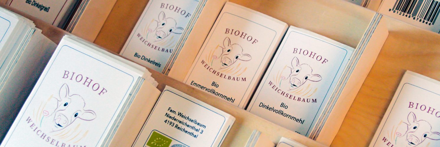 Am Biohof Weichselbaum mit neuer Mühle, neuem Sortiment und neuem Drucker!